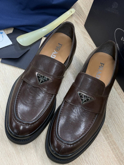 Лоферы Prada