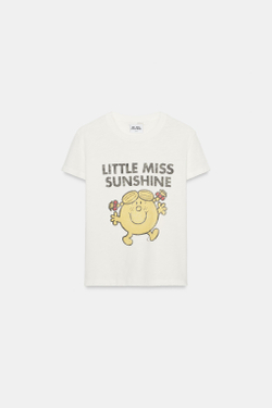 ZARA ФУТБОЛКА LITTLE MISS SUNSHINE ИЗ ХЛОПКА ФЛАММЕ, ЖЕЛТОВАТО-БЕЛЫЙ