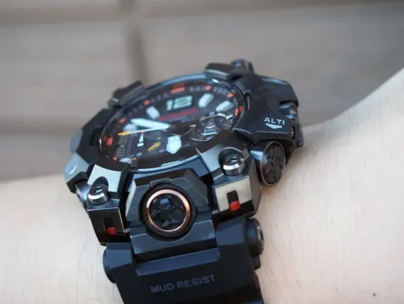 Наручные часы Casio GWG-B1000EC-1A