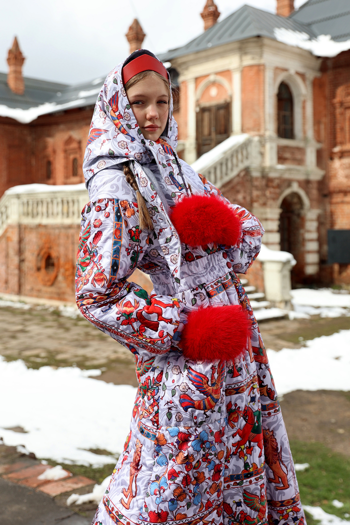 Coat "Honey raf. Foxes in snowdrops"