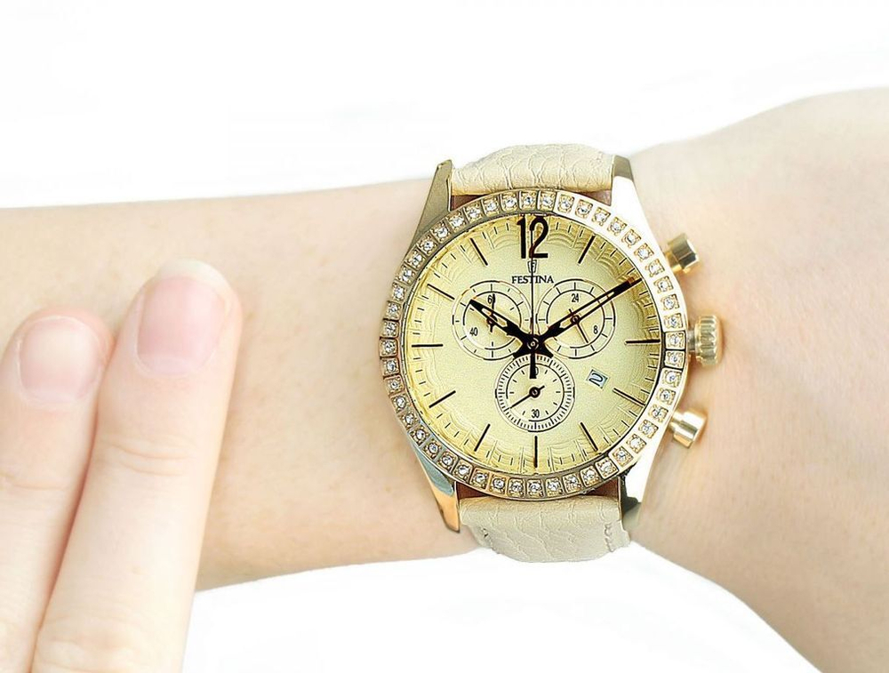 Женские наручные часы Festina F16605/4