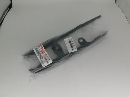слайдер приводной цепи Yamaha YZF-R1 14B-22151-00-00