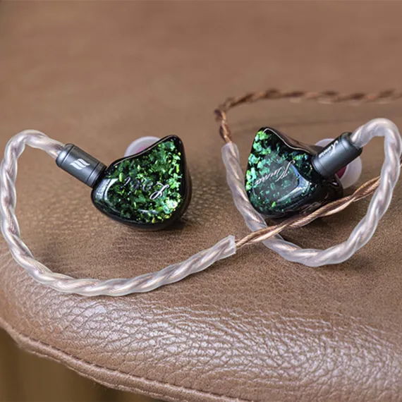 Kinera Imperial Loki Emerald