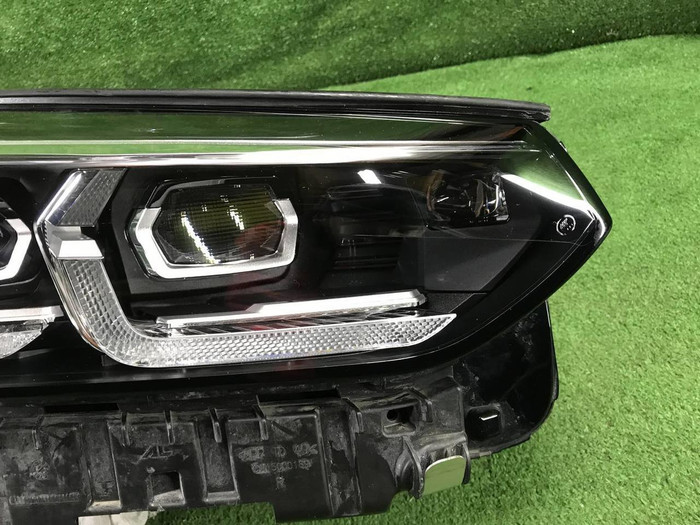 Фара правая BMW X3 G01 (2021-н.в.) LED