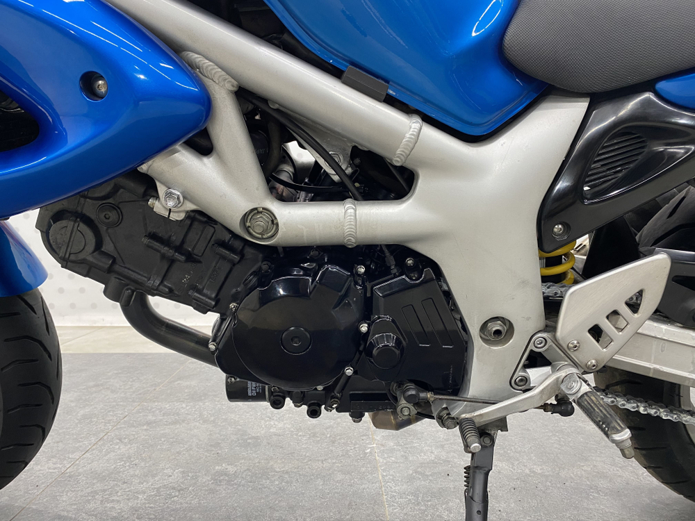 Suzuki SV650S , 2002