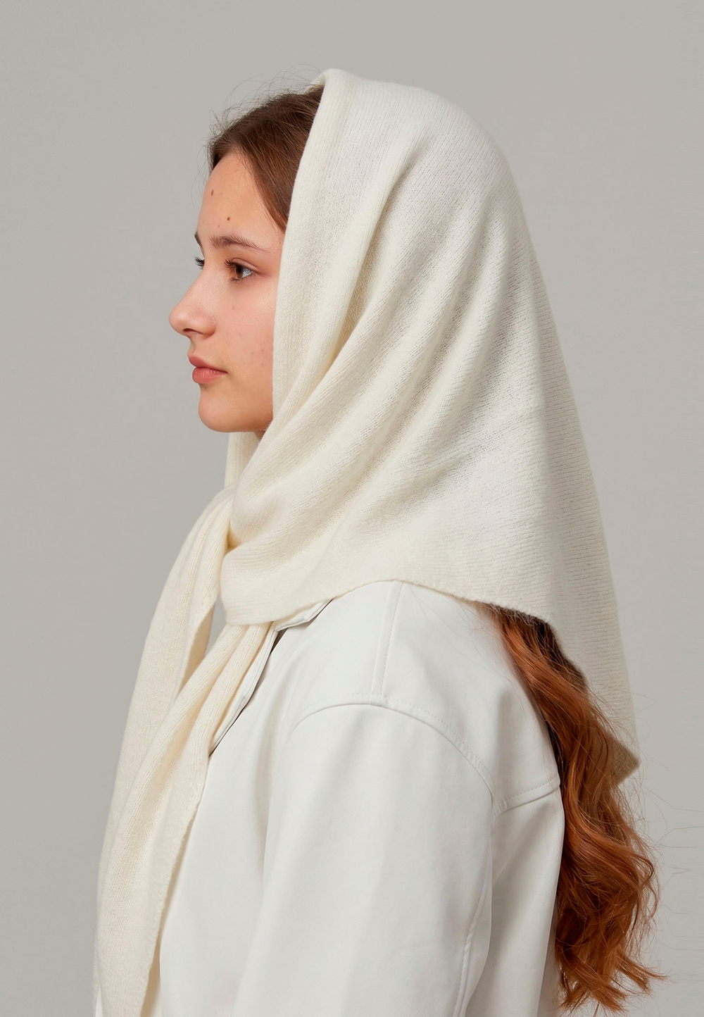 Оренбургский платок-косынка К401-02 экрю