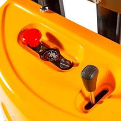 Штабелер с электроподъемом BDA-II 1530 (1500 кг, 3 м, 12 В / 85Ач) SMARTLIFT (SMART) 63-0027