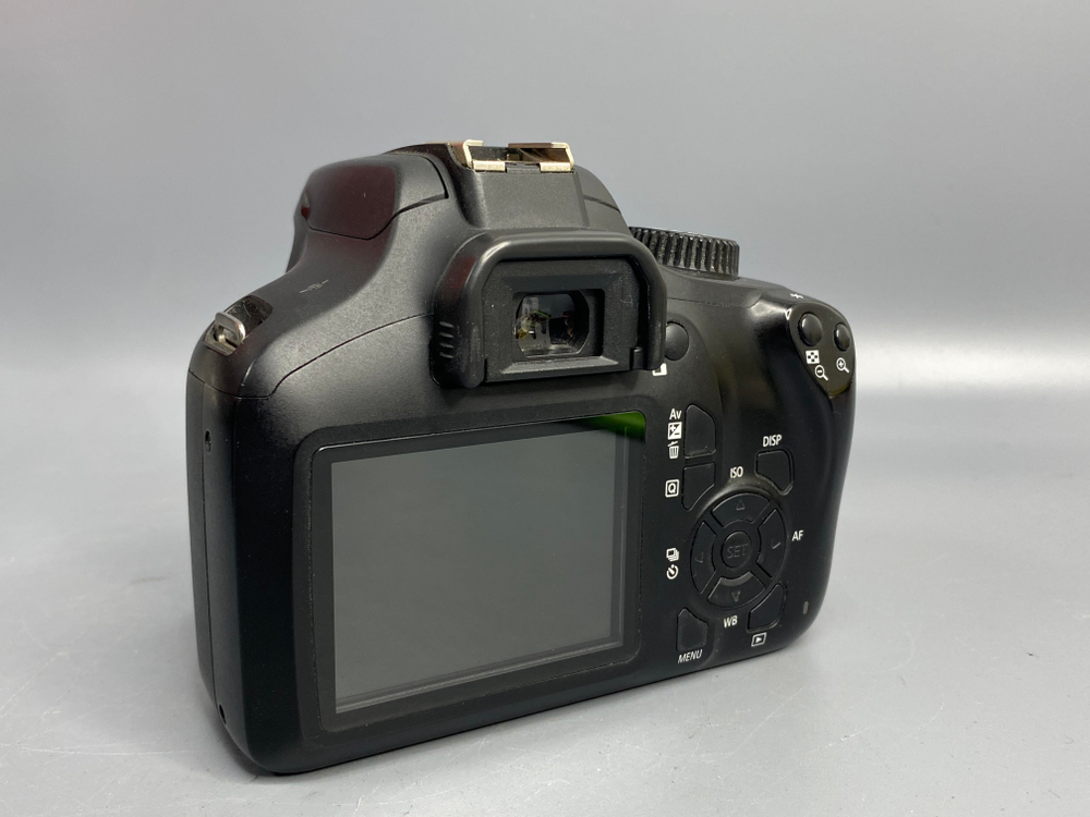 Canon EOS 4000D Kit 18-55mm 3.5-5.6 III сломан фиксатор карты памяти