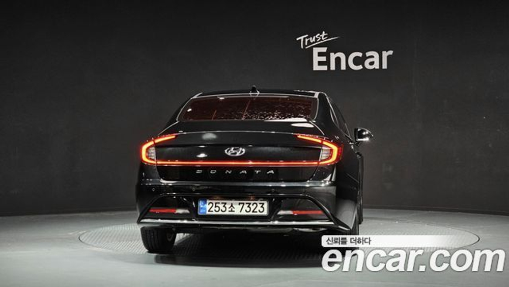 Hyundai Sonata 2.0 — 2022