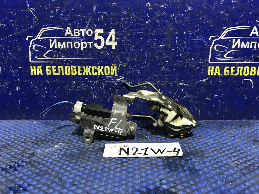 Замок двери передней левой MITSUBISHI RVR 1995