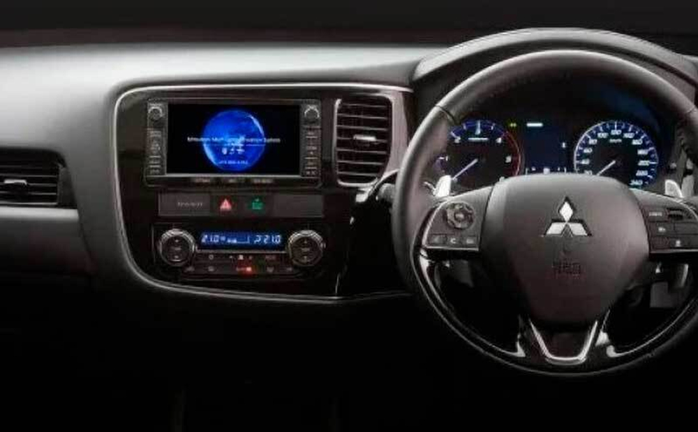 Topway TS10 4+32GB 8 ядер для Mitsubishi Outlander 2012-2018 (прав)