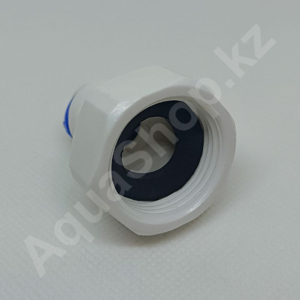 Фитинг QT-15L прямой 3/8"(f) x 3/4"(ВР)