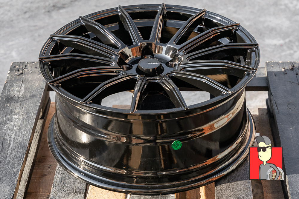 Комплект дисков Shogun S15 17x7 et35 5x108