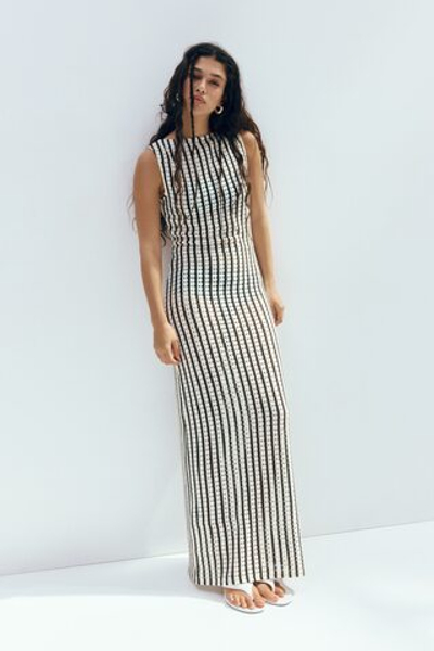 Ажурное платье миди из трикотажа - H&M