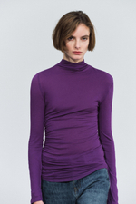 ФУТБОЛКА С ВЫСОКИМ ВОРОТНИКОМ И СБОРКАМИ — ZARA
