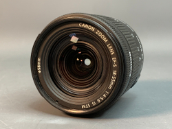 Canon 750D Kit 18-55mm IS STM 24.800 кадров, царапина на линзе