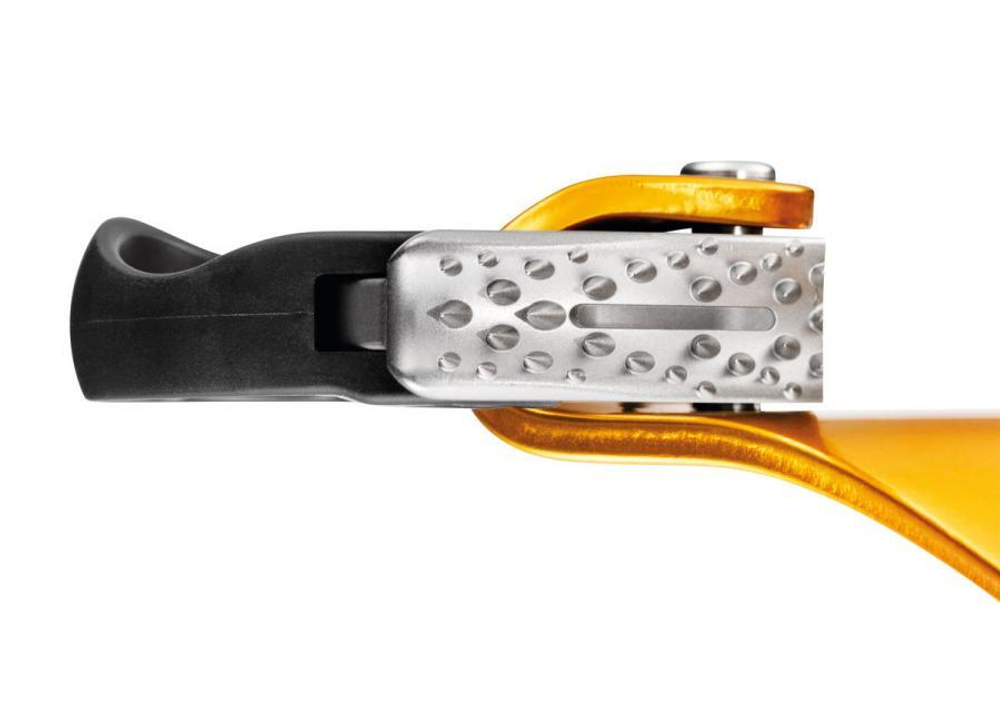 Грудной зажим Petzl CROLL L
