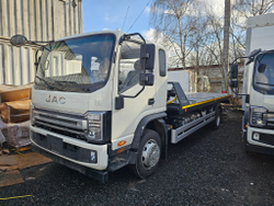 Эвакуатор JAC N120 со сдвижной платформой