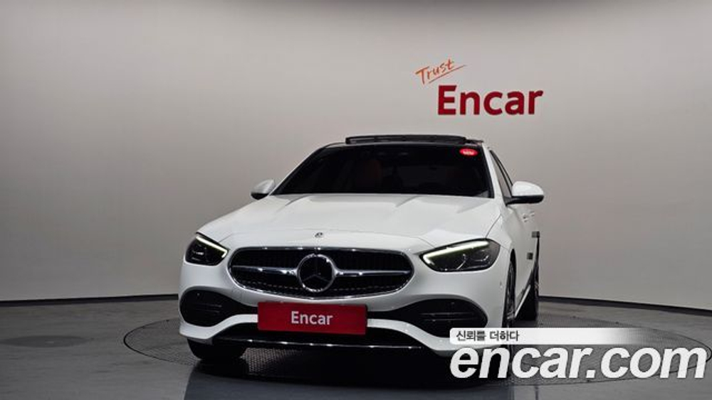 Mercedes-Benz C-Class C300 4MATIC Avantgarde — 2023