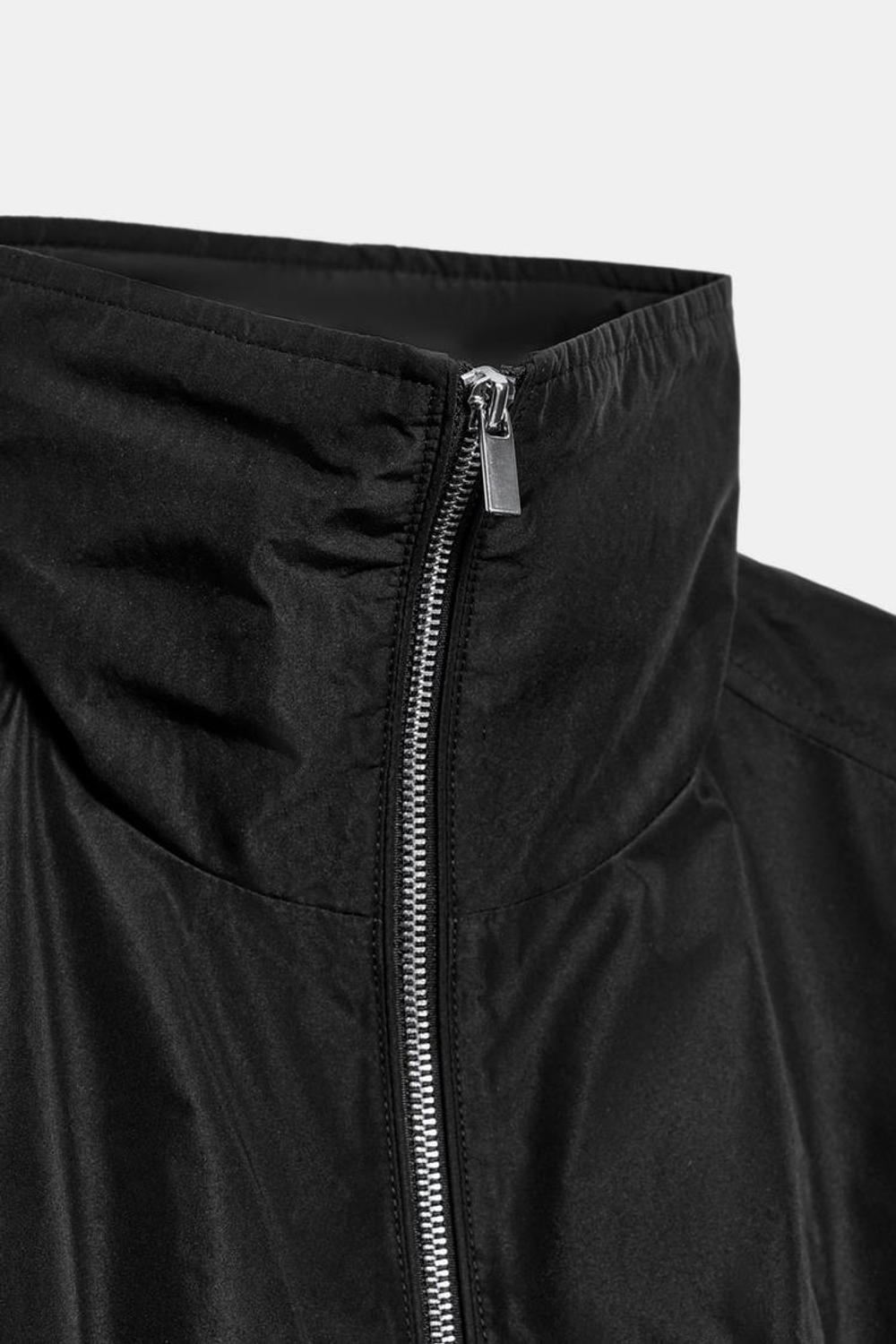 ZARA СТЕГАНАЯ КУРТКА С ВОРОТНИКОМ-СТОЙКОЙ, ЧЕРНЫЙ