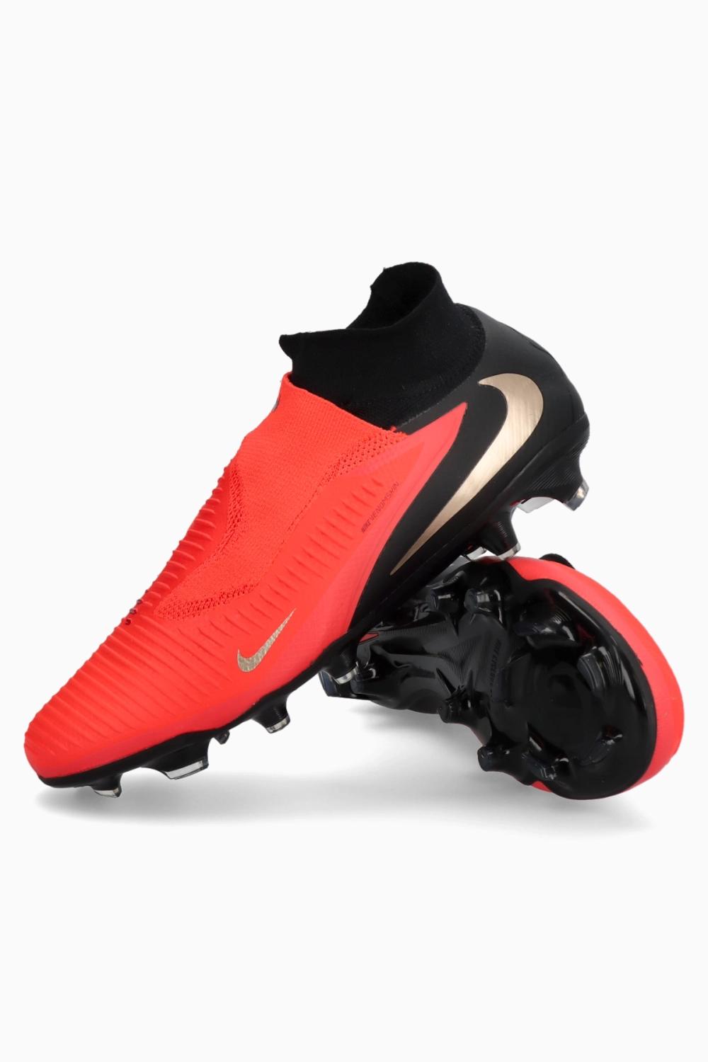 Бутсы Nike Phantom 6 High Pro FG - красный