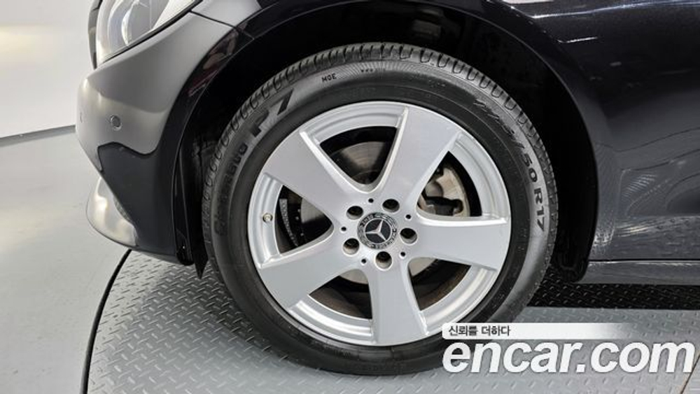 Mercedes-Benz C-Class C200 — 2018