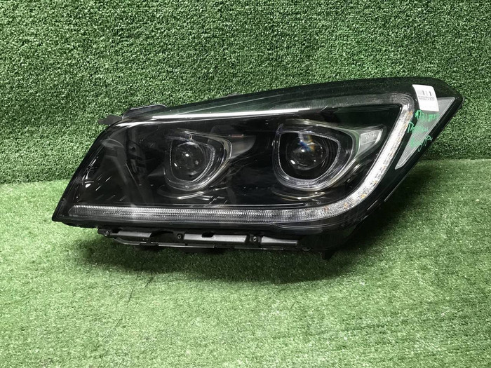 Фара левая Genesis G80 (2016-2020) LED