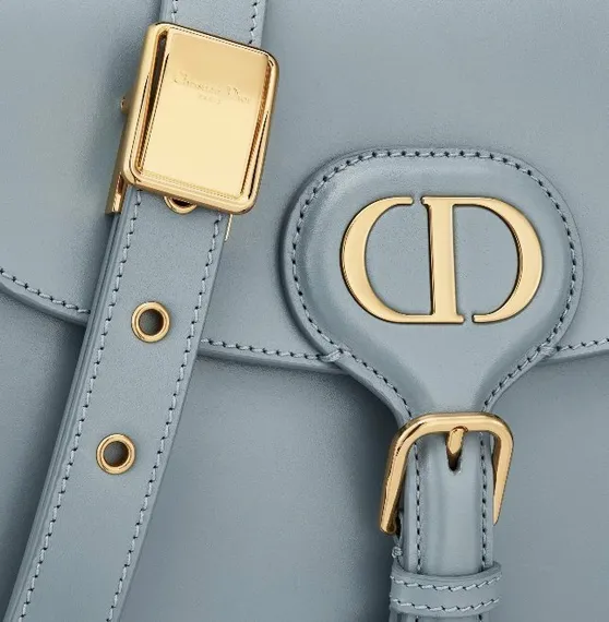 Сумка Dior Bobby, модель среднего формата голубой