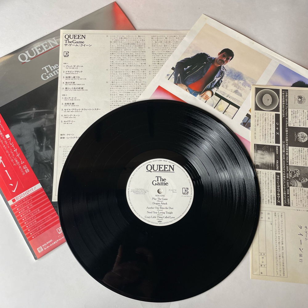Винтажная виниловая пластинка LP Queen The Game (Япония 1980) (Оби)