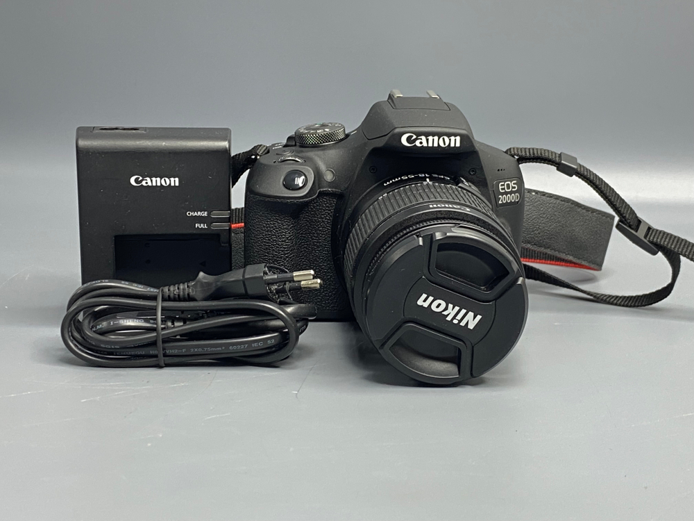 Canon EOS 2000D как новый