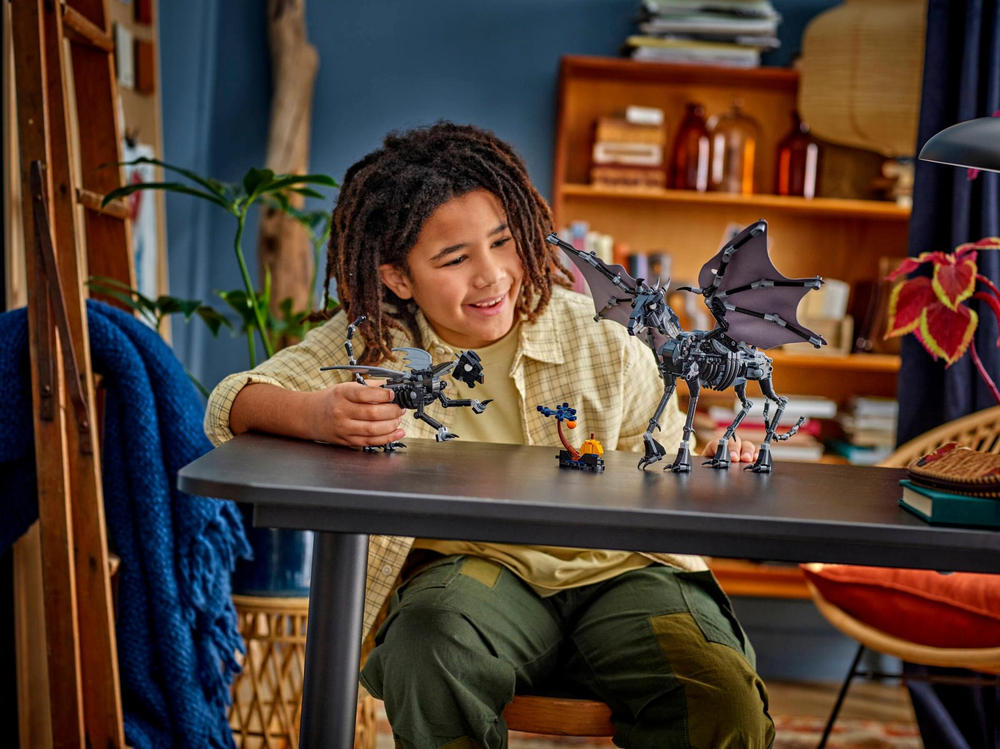 Конструктор Лего Гарри Поттер Семья Фестралов | LEGO Harry Potter Thestral Family - 76458, 548 деталей (10+)