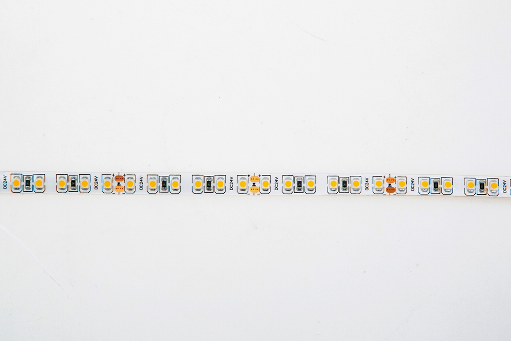 DONEL Светодиодная лента SMD, 9,6W/m, 4000K, 720 Lm/m, DC24V, CRI>95, IP65, уп. 5 м, серия DN8SSL