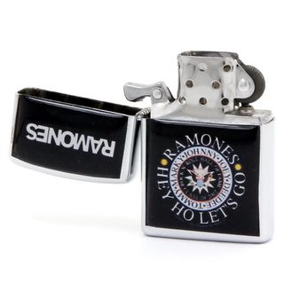 Зажигалка сувенирная Ramones (240)