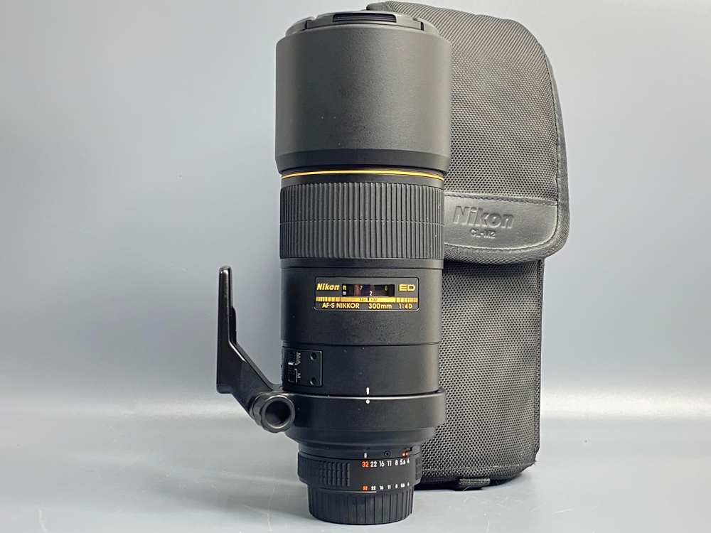 Nikon AF-S Nikkor 300mm 4D IF-ED
