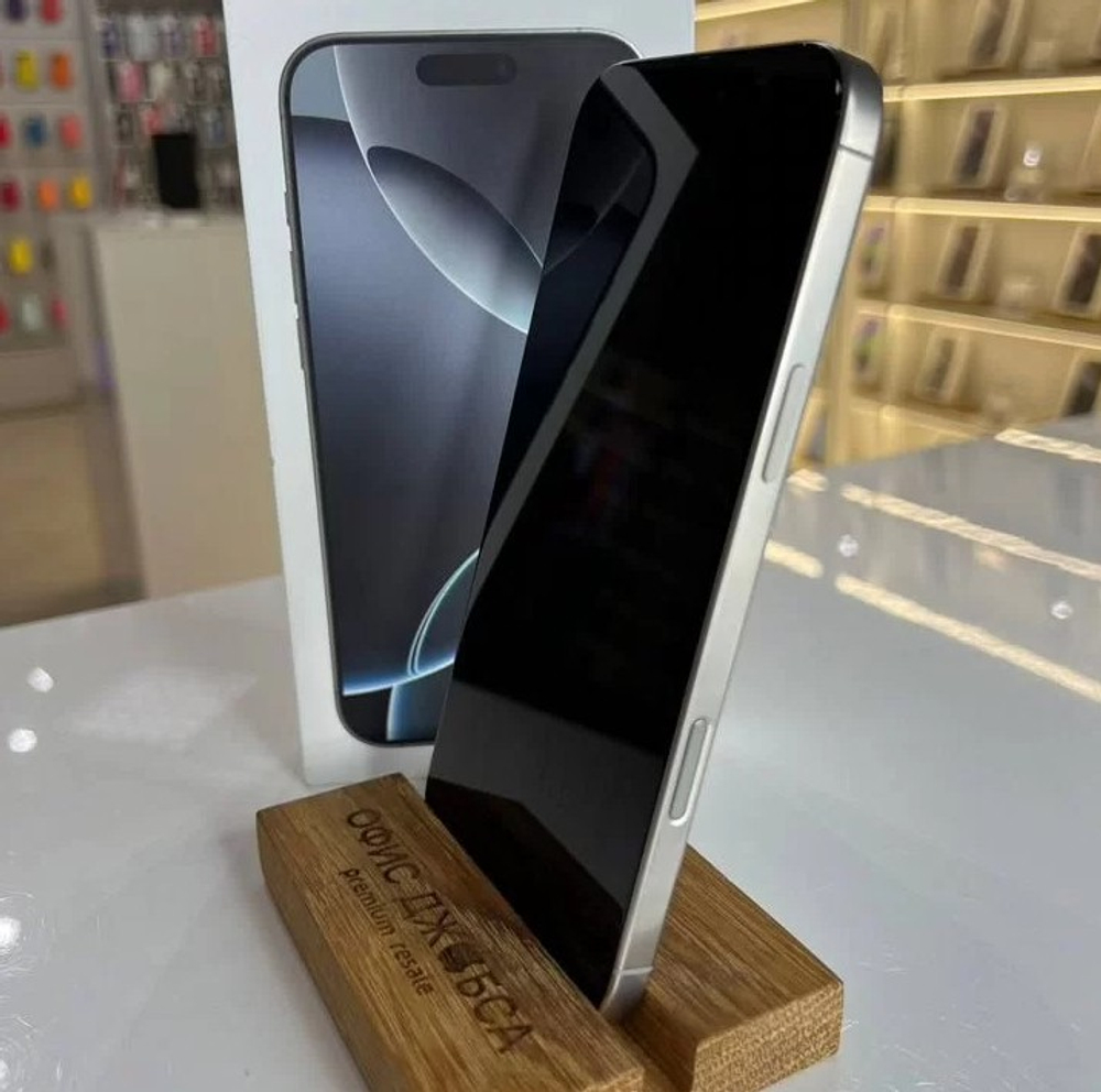 iPhone 16 Pro Max, 256 ГБ б/у