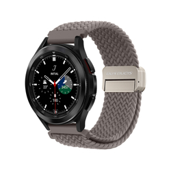 Эластичный ремешок темно-серого цвета (Clay) от Dux Ducis для смарт часов Samsung Galaxy Watch 3, 4, 5, 6 и 7 (размер крепления 20мм), серия Strap (Mixture Pro Series)