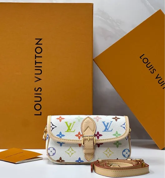 Сумка Louis Vuitton nano Diane
