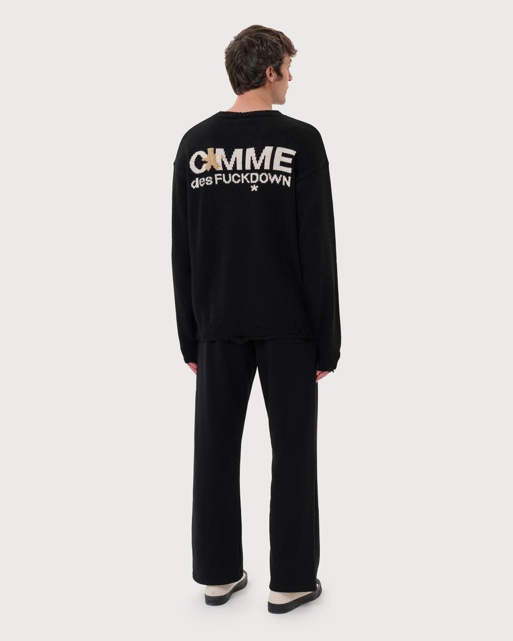 COMME DES FUCKDOWN ДЖЕМПЕР ЧЕРНЫЙ