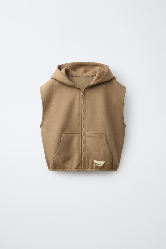 ZARA ЖИЛЕТ ИЗ ИНТЕРЛОКА С КАПЮШОНОМ, СВЕТЛО-КОРИЧНЕВЫЙ