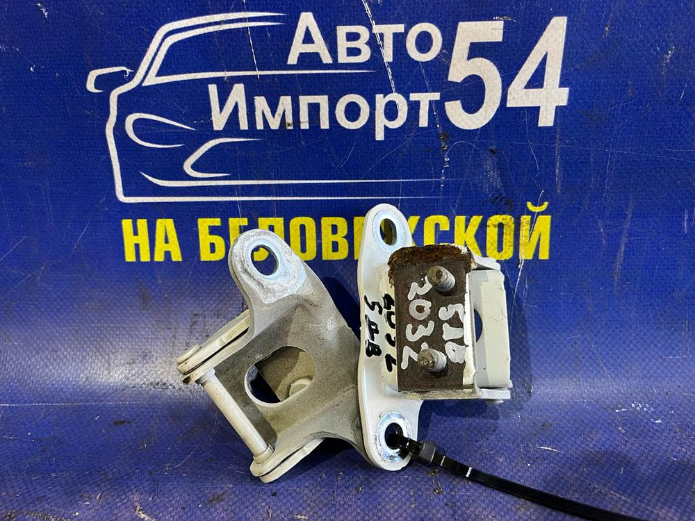 Петля багажника Honda ODYSSEY 2003-2008