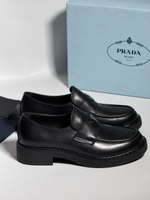 Лоферы Prada