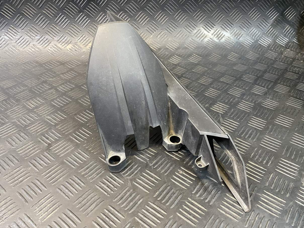 Защита цепи KTM 250 Duke 2020 JP181215