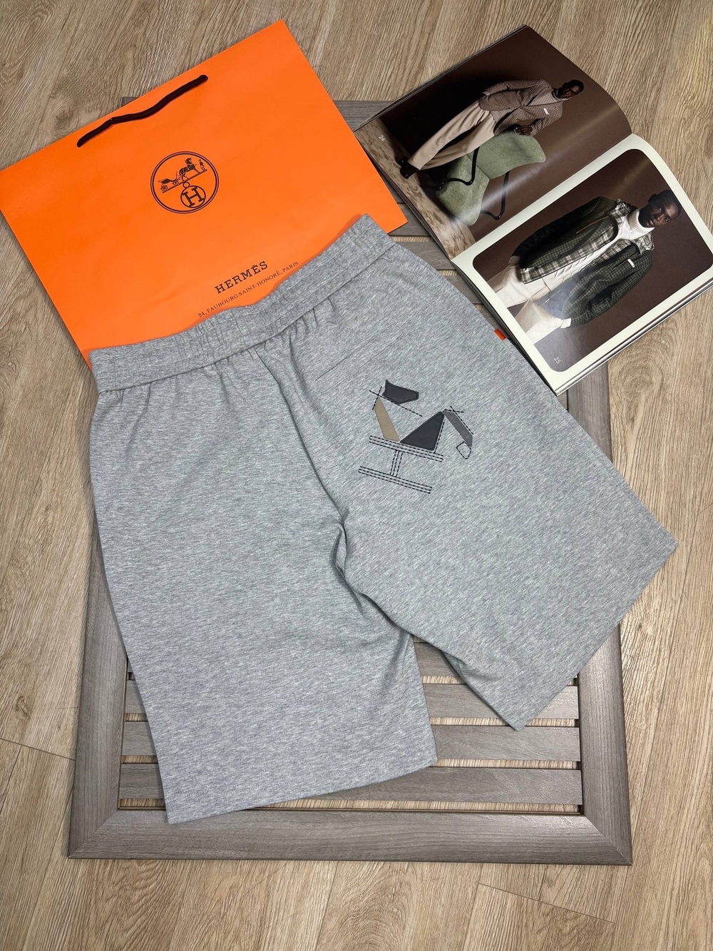 Шорты Hermes