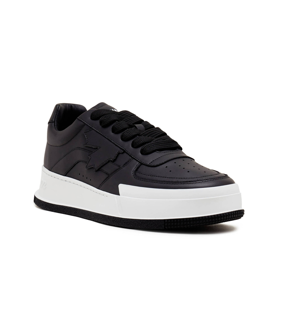 Кожаные кроссовки Dsquared2 - черный(SNM0248 01500001)