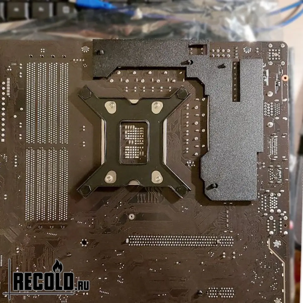 Радиатор VRM GIGABYTE B760M DS3H, GIGABYTE Q670M D3H, GAMING PLUS
