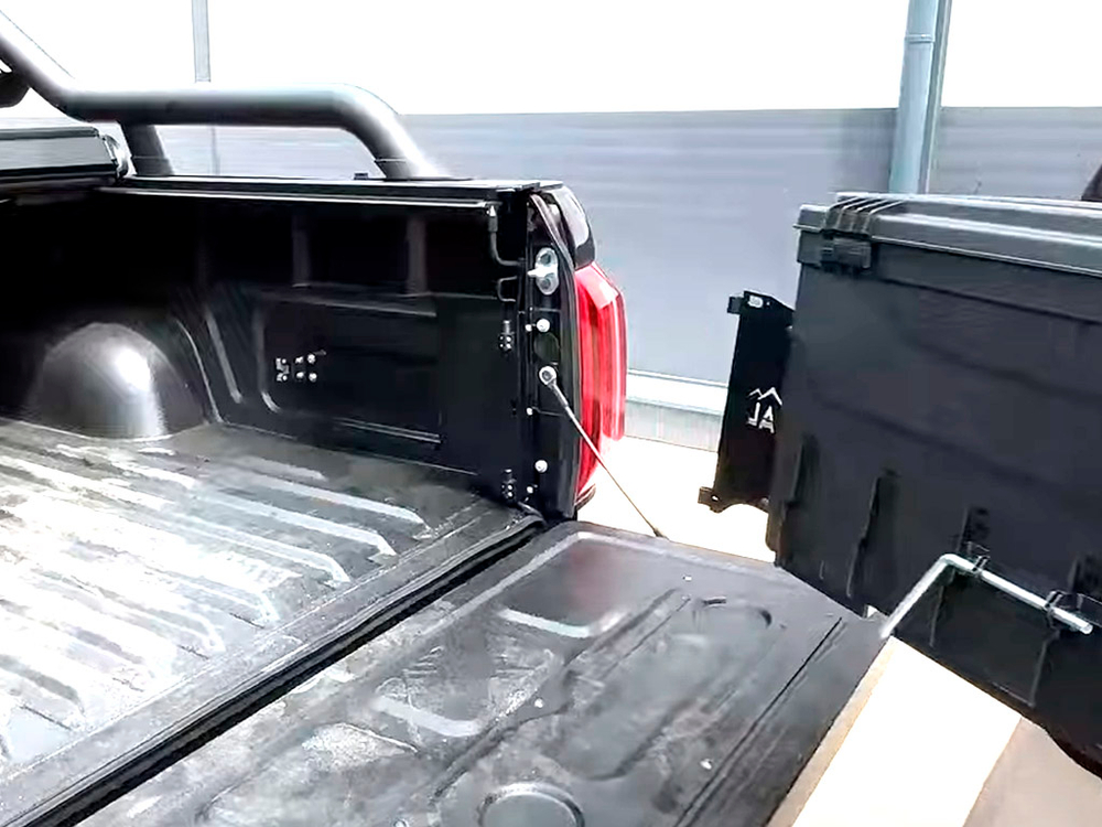Бокс для пикапа поворот. JAC T9 ЛЕВЫЙ PICKUPBOX