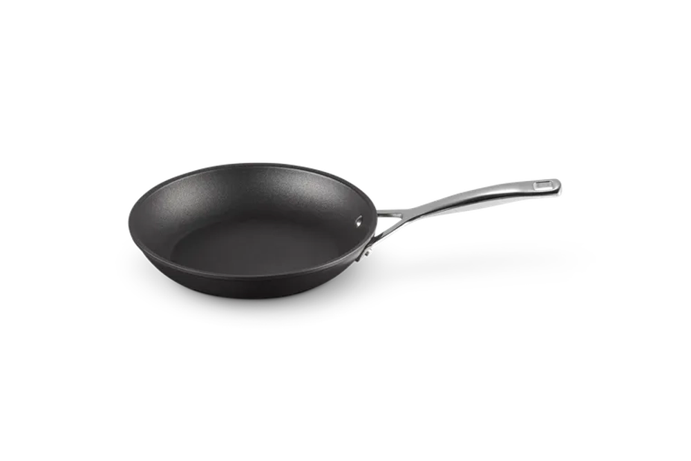 Le Creuset Сковорода с антипригарным покрытием 22 см. 51112220010001
