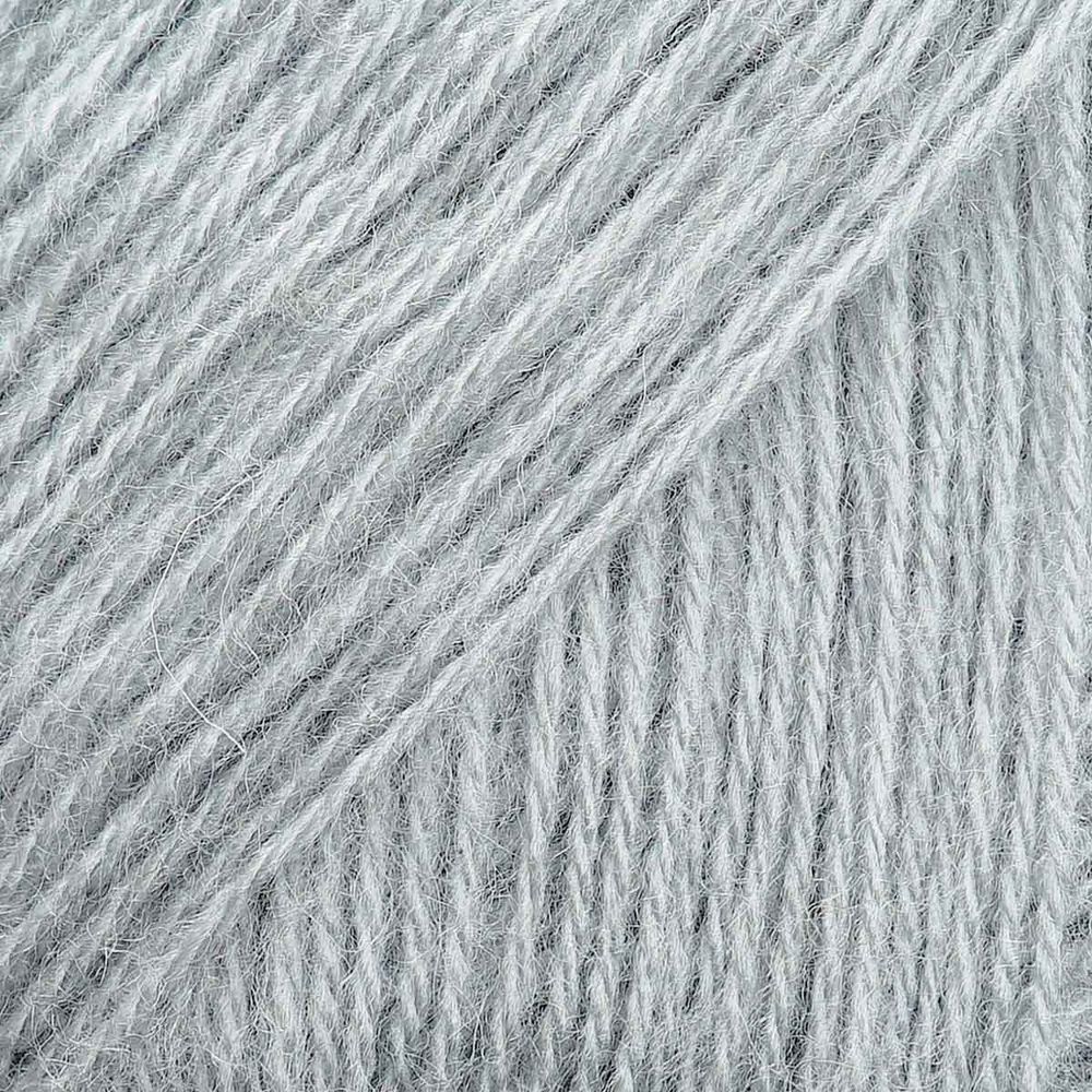 Пряжа Alize (Ализе) Angora Gold / уп.5 мот. по 100 г, 550м, 021 светло-серый A