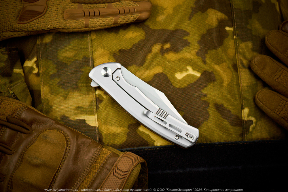 Нож Civivi Sinisys C20039-2 сталь 14C28N Silver Bead Blasted рукоять Brown Burlap Micarta