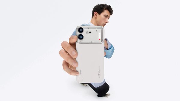 Смартфон Nothing phone (4b) 8/256 ГБ, Dual nano SIM, Белый | White